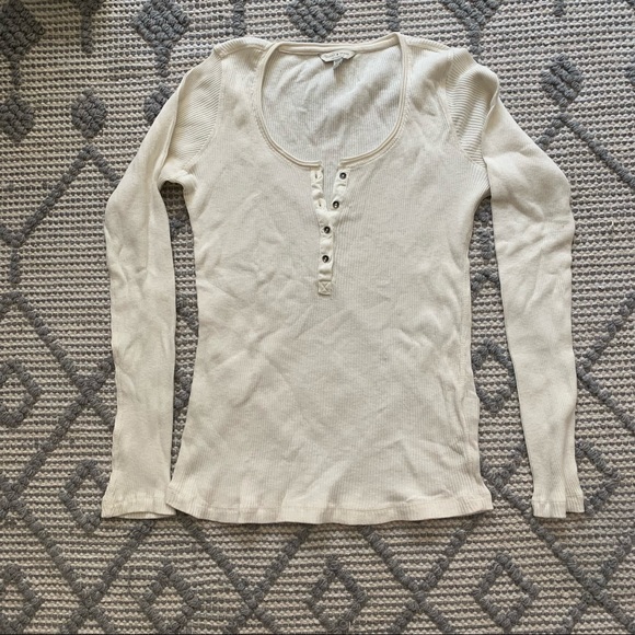 *SOLD* Washed ribbed knit Henley top - Picture 2 of 6